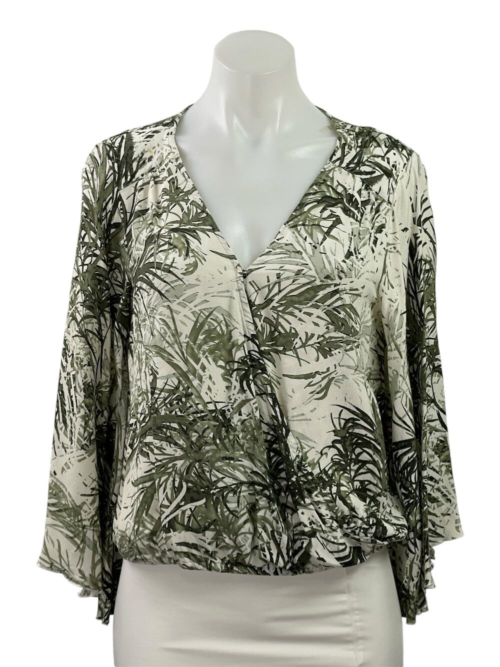 Sanctuary Women's Green Leaf Print V Neck Long Sleeve Wrap Blouse Top Size L